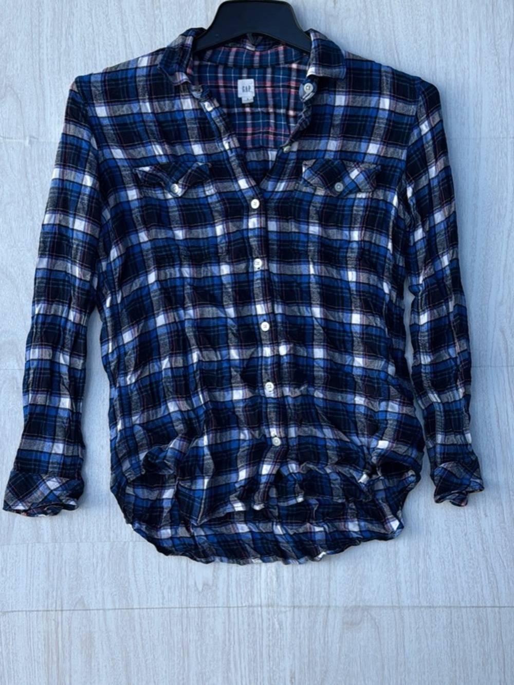 GAP Navy and White Plaid Button-Down Shirt